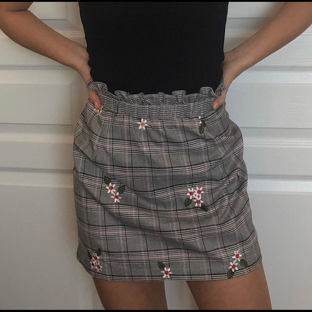 DNA floral and plaid mini skirt
